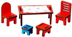 Dockhusmöbler Bord &amp; Stolar till Pippis värld.